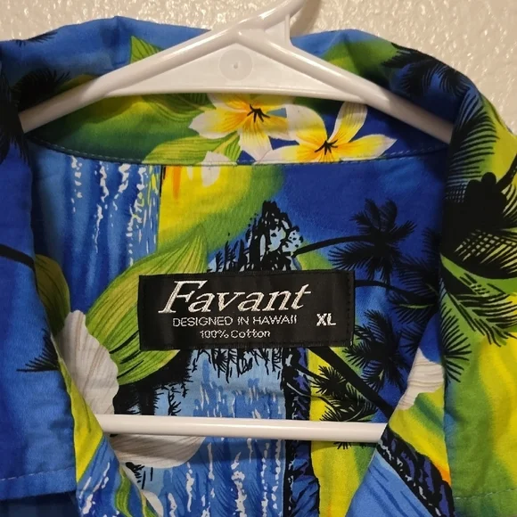 Vibrant Blue and Yellow Casual Button Down Shirt - Picture 2 of 4